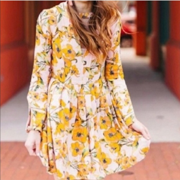 Free People Dresses & Skirts - Free People Long Sleeve Yellow Floral Tegan Dress